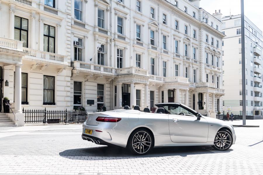  Mercedes-AMG E53 4Matic+ Cabriolet (A238) 2018 года  (UK) (фото 24 из 40)
